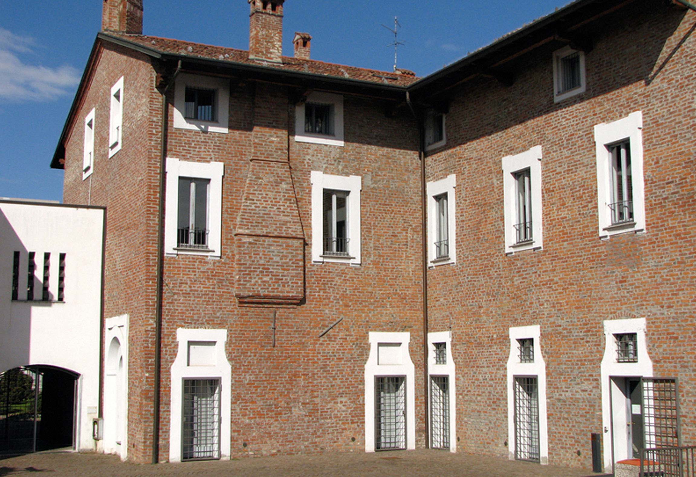 Restauro - San Donato Milanese Cascina Roma