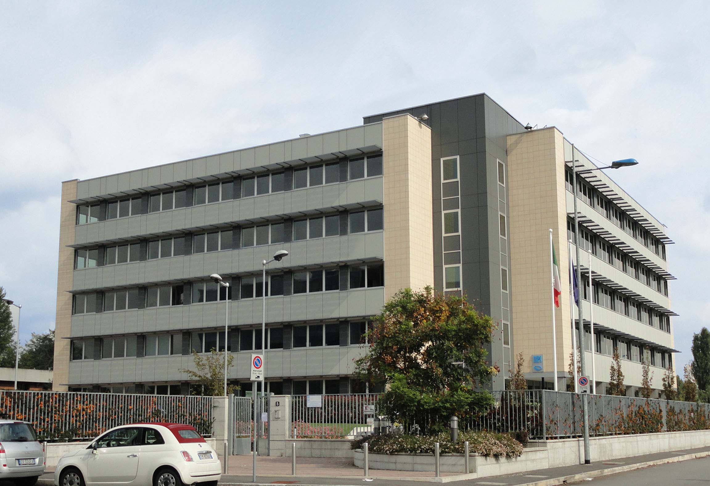Edificio direzionale - San Donato Milanese via XXV Aprile